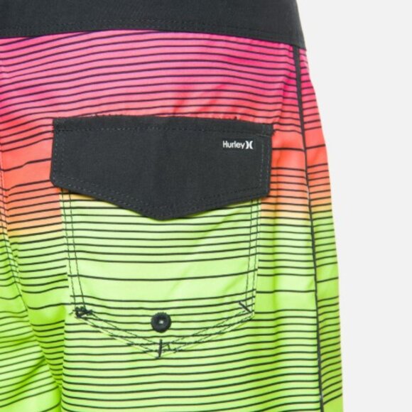 NWT Boys Hurley Shoreline Boardshorts 20 MSRP $38 Multi - Picture 6 of 7
